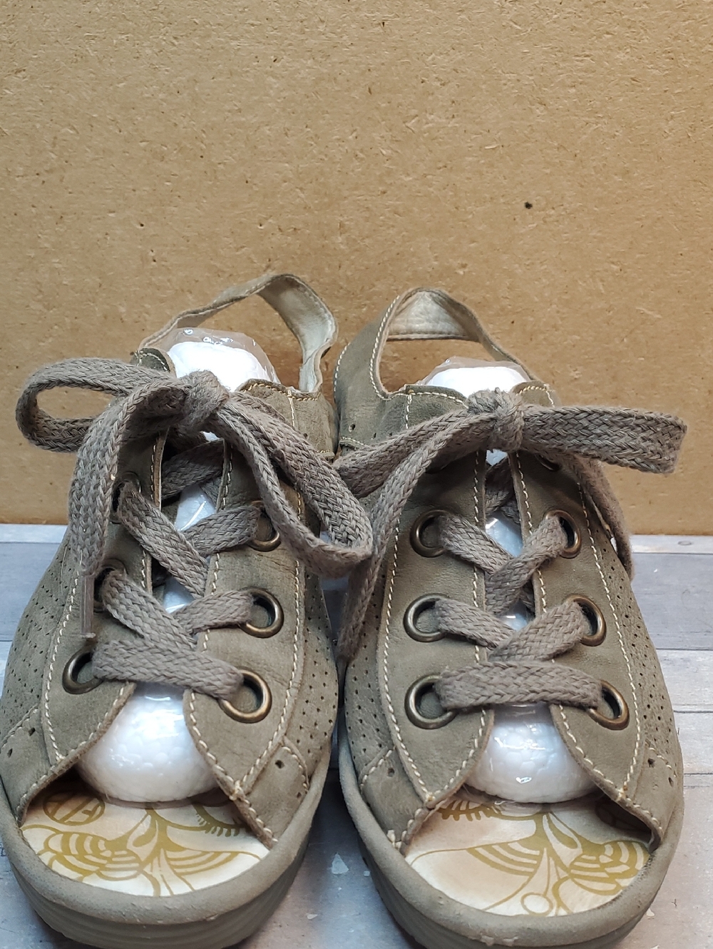 Fly London Ylfa Grey Wedge Sandals with Green Laces Size 8/38